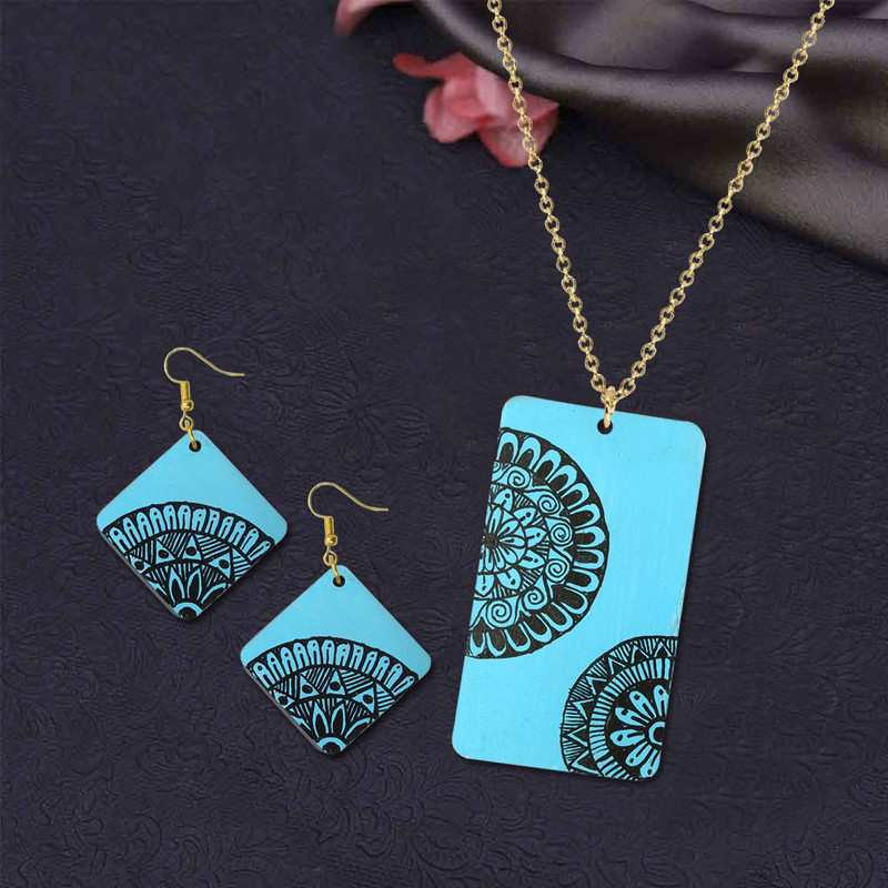 Pen Mandala on MDF Jewelry DIY Kit
